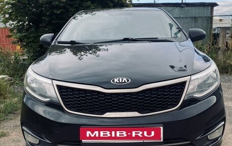 KIA Rio III рестайлинг, 2017 год, 957 000 рублей, 1 фотография