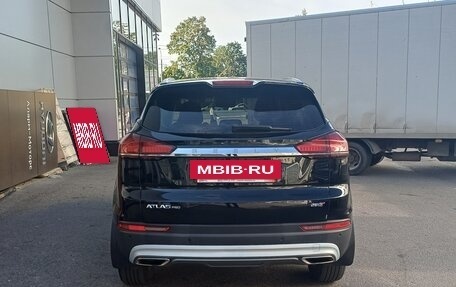 Geely Atlas, 2022 год, 1 849 000 рублей, 5 фотография