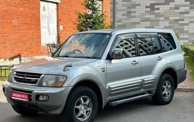 Mitsubishi Pajero III рестайлинг, 2001 год, 690 000 рублей, 1 фотография