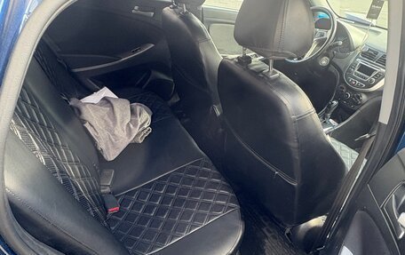 Hyundai Solaris II рестайлинг, 2016 год, 900 000 рублей, 2 фотография