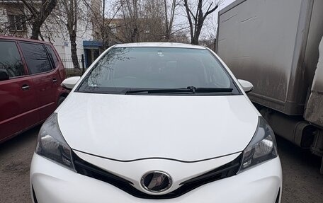 Toyota Vitz, 2015 год, 820 000 рублей, 1 фотография