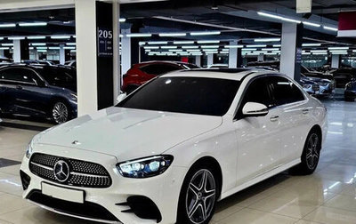Mercedes-Benz E-Класс, 2022 год, 3 450 000 рублей, 1 фотография