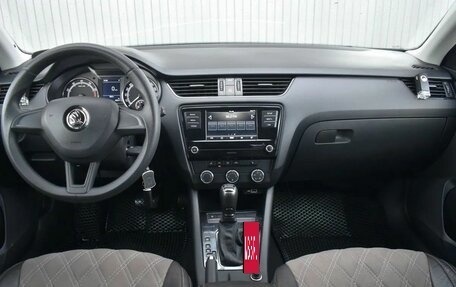 Skoda Octavia, 2019 год, 1 349 999 рублей, 7 фотография