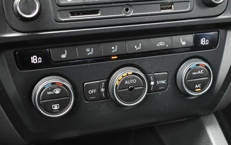 Volkswagen Jetta VI, 2014 год, 869 999 рублей, 10 фотография