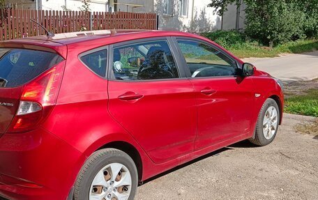 Hyundai Solaris II рестайлинг, 2014 год, 970 000 рублей, 4 фотография