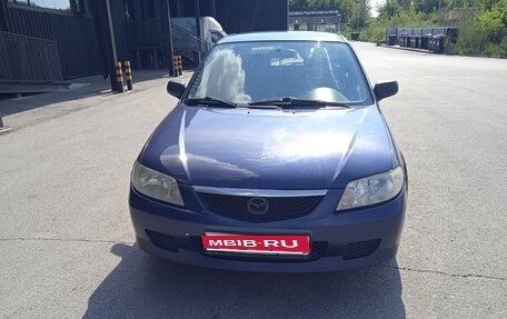 Mazda 323, 2000 год, 280 000 рублей, 1 фотография