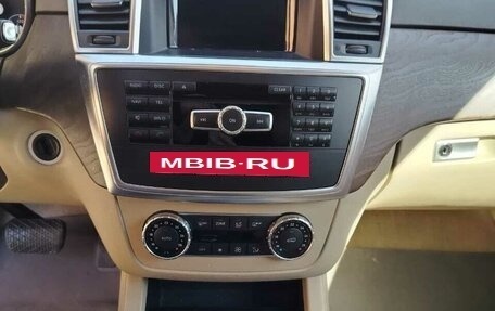 Mercedes-Benz M-Класс, 2013 год, 2 500 000 рублей, 2 фотография