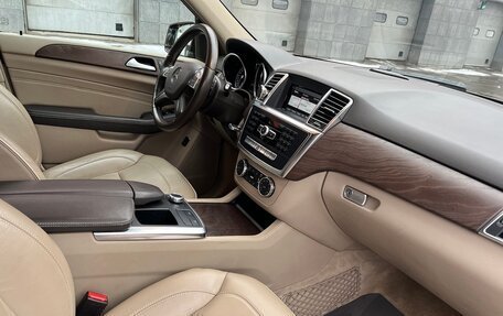 Mercedes-Benz M-Класс, 2013 год, 2 500 000 рублей, 12 фотография
