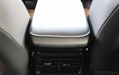 Geely Atlas, 2024 год, 4 017 190 рублей, 24 фотография