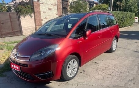 Citroen C4 Picasso II рестайлинг, 2008 год, 450 000 рублей, 1 фотография