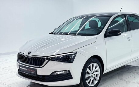 Skoda Rapid II, 2022 год, 2 400 000 рублей, 2 фотография