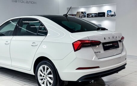 Skoda Rapid II, 2022 год, 2 400 000 рублей, 10 фотография