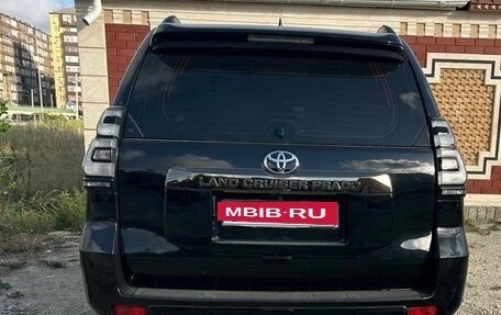 Toyota Land Cruiser Prado 150 рестайлинг 2, 2021 год, 6 750 000 рублей, 2 фотография