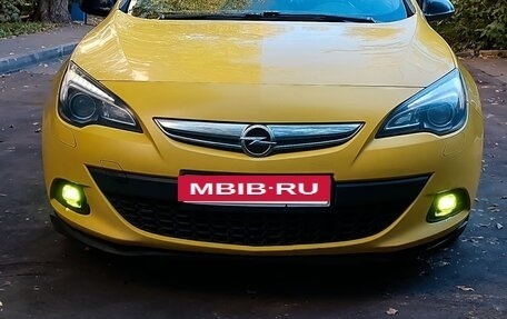Opel Astra J, 2012 год, 670 000 рублей, 2 фотография
