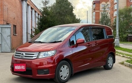 Honda Freed I, 2011 год, 1 199 000 рублей, 3 фотография