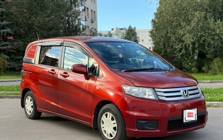 Honda Freed I, 2011 год, 1 199 000 рублей, 11 фотография