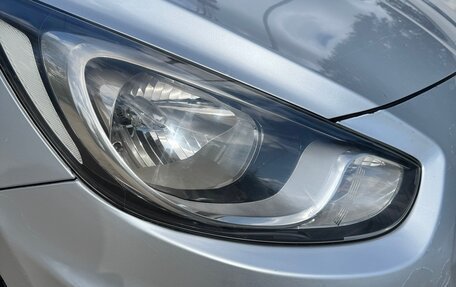Hyundai Solaris II рестайлинг, 2011 год, 550 000 рублей, 7 фотография