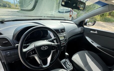 Hyundai Solaris II рестайлинг, 2011 год, 550 000 рублей, 9 фотография