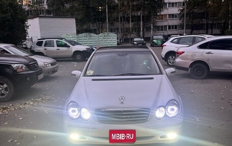 Mercedes-Benz C-Класс, 2002 год, 620 000 рублей, 1 фотография