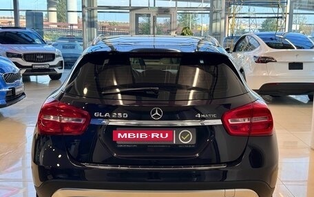 Mercedes-Benz GLA, 2015 год, 1 609 900 рублей, 5 фотография
