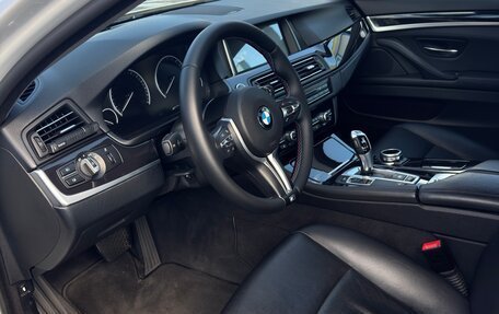 BMW 5 серия, 2014 год, 2 000 000 рублей, 8 фотография