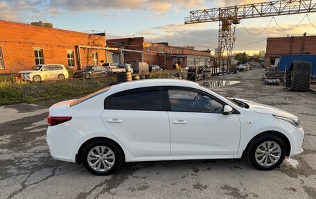 KIA Rio IV, 2019 год, 895 000 рублей, 4 фотография