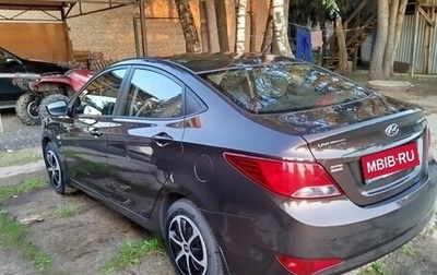 Hyundai Solaris II рестайлинг, 2015 год, 980 000 рублей, 1 фотография