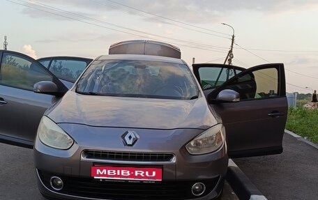 Renault Fluence I, 2010 год, 890 000 рублей, 1 фотография