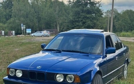 BMW 5 серия, 1990 год, 450 000 рублей, 1 фотография