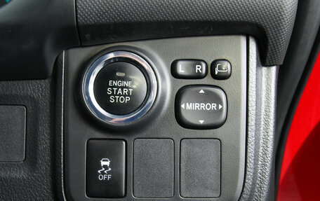 Toyota Wish II, 2010 год, 1 499 000 рублей, 13 фотография