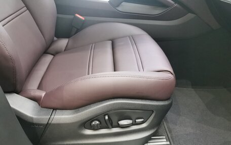 Porsche Cayenne III, 2025 год, 19 440 000 рублей, 16 фотография