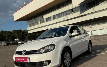 Volkswagen Golf VI, 2011 год, 1 600 000 рублей, 3 фотография