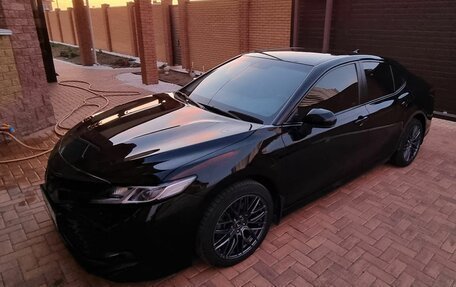 Toyota Camry, 2020 год, 3 500 000 рублей, 1 фотография