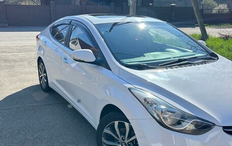 Hyundai Avante, 2013 год, 1 235 000 рублей, 1 фотография
