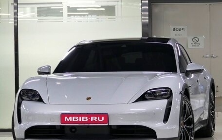 Porsche Taycan I, 2023 год, 13 230 000 рублей, 1 фотография