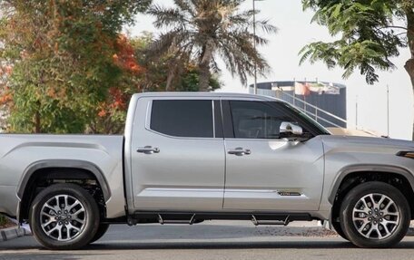 Toyota Tundra, 2025 год, 11 100 000 рублей, 3 фотография