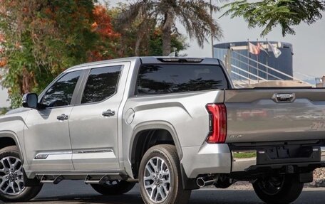 Toyota Tundra, 2025 год, 11 100 000 рублей, 5 фотография