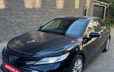 Toyota Camry, 2019 год, 2 460 000 рублей, 1 фотография