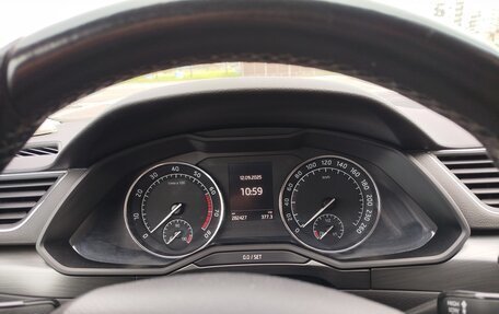 Skoda Superb III рестайлинг, 2016 год, 1 450 000 рублей, 12 фотография