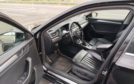 Skoda Superb III рестайлинг, 2016 год, 1 450 000 рублей, 11 фотография