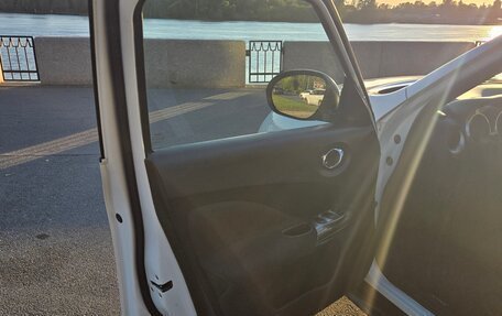 Nissan Juke II, 2013 год, 980 000 рублей, 11 фотография