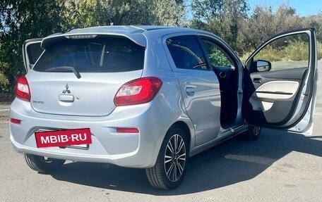 Mitsubishi Mirage VI рестайлинг, 2017 год, 690 000 рублей, 2 фотография