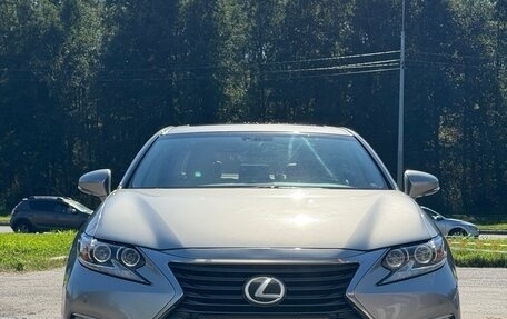 Lexus ES VII, 2016 год, 2 400 000 рублей, 5 фотография