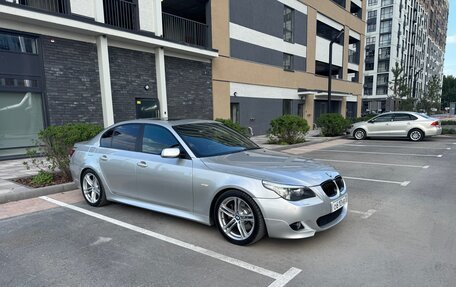 BMW 5 серия, 2004 год, 999 999 рублей, 6 фотография