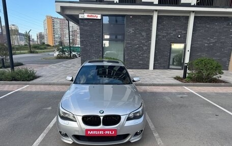 BMW 5 серия, 2004 год, 999 999 рублей, 4 фотография