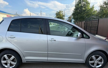 Volkswagen Golf Plus II, 2010 год, 800 000 рублей, 3 фотография