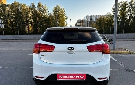 KIA Rio III рестайлинг, 2015 год, 900 000 рублей, 5 фотография
