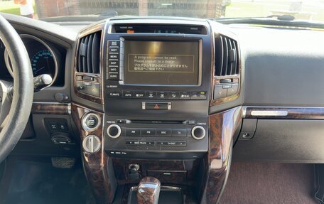 Toyota Land Cruiser 200, 2008 год, 3 000 000 рублей, 7 фотография