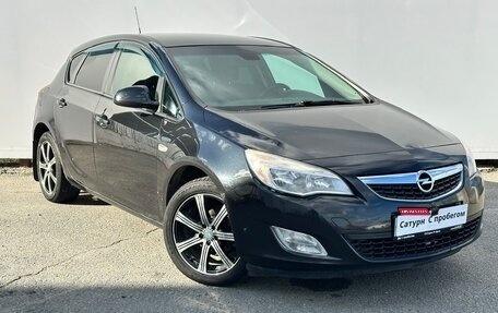 Opel Astra J, 2011 год, 575 000 рублей, 3 фотография