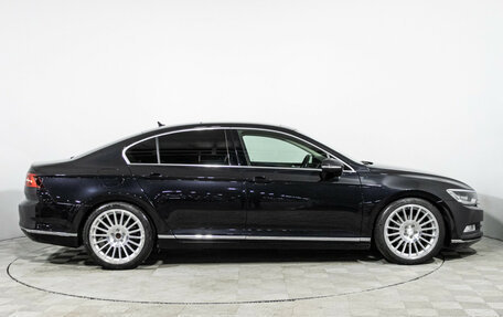 Volkswagen Passat B8 рестайлинг, 2016 год, 1 799 700 рублей, 4 фотография